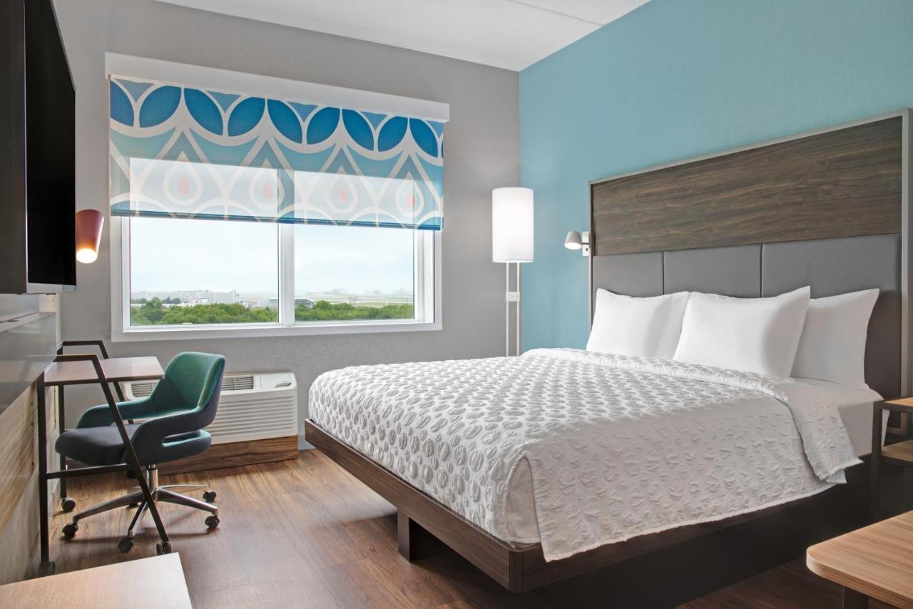 Tru By Hilton Toronto Airport West Hotel Mississauga Bagian luar foto